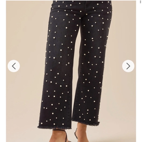 Altar'd State Pearl & Diamond Studded Cropped Wide Leg Jean Women's Size 10 / 30 - Picture 8 of 8